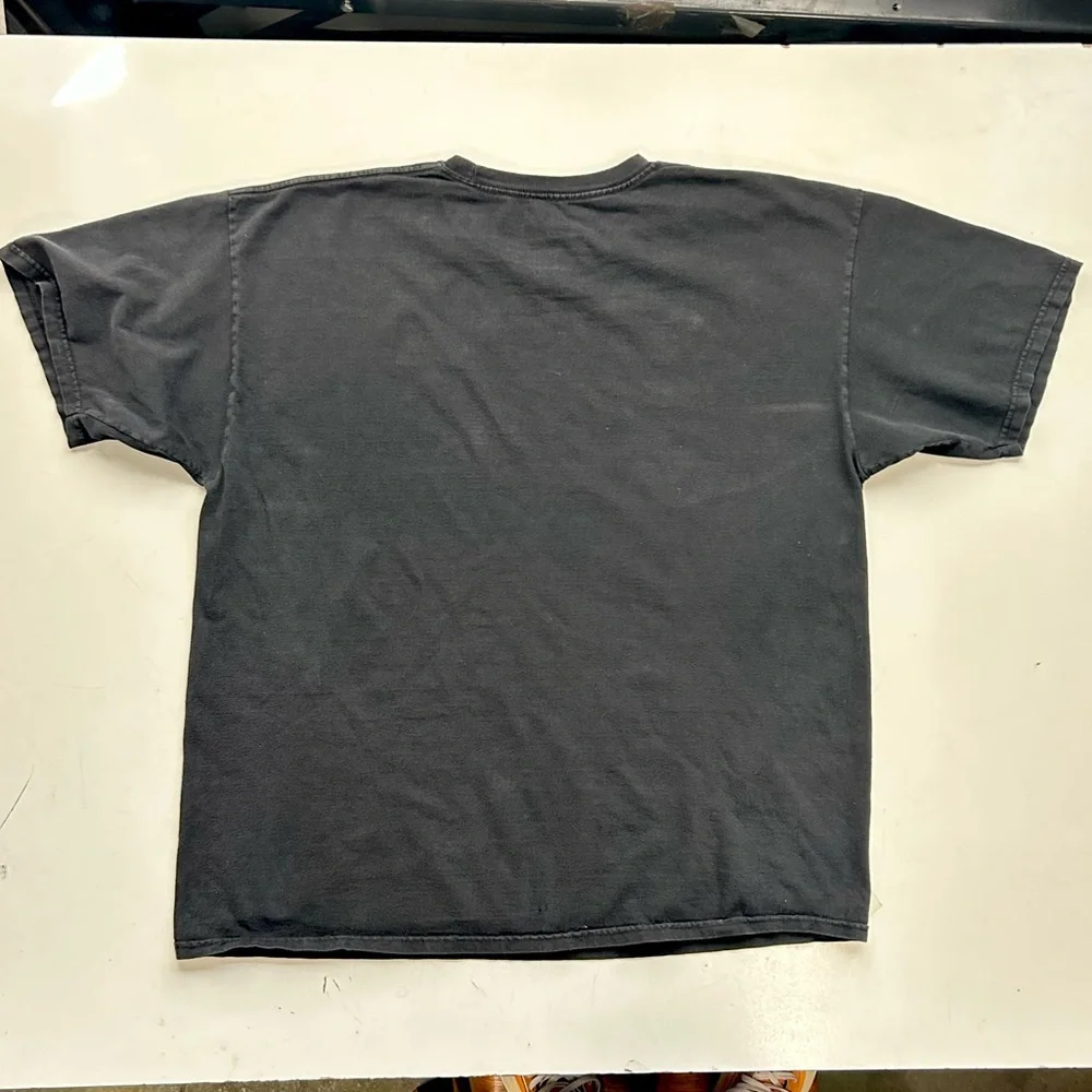 Smiths T-shirt, nicely worn in with a light fade - Picture 3 of 6